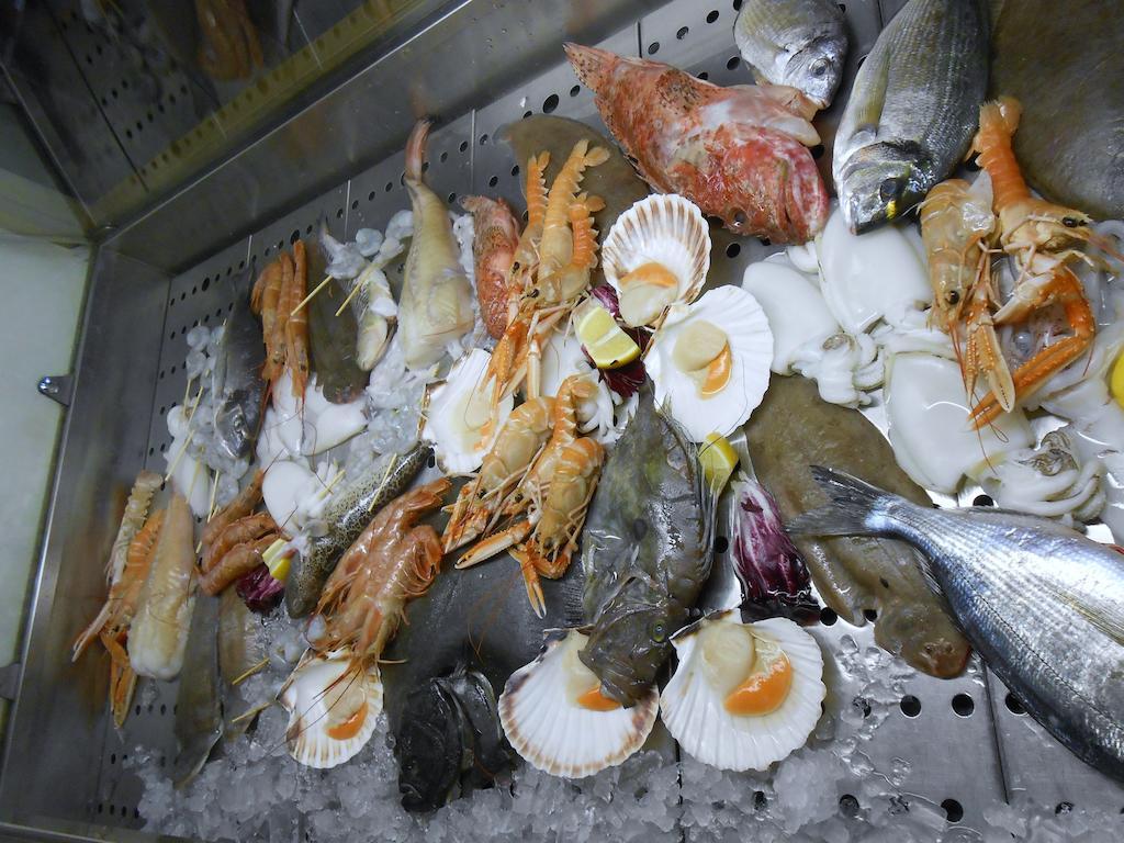 Hotel Ristorante Sagittario Feltre Exterior foto